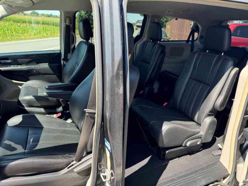 Lancia Voyager Gold 3.6 RT EU TACHO 156t 2012 - foto 15