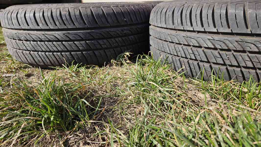 Škoda Fabia letní kola pneumatiky  185/60 R14 disky 6Jx14  - foto 4