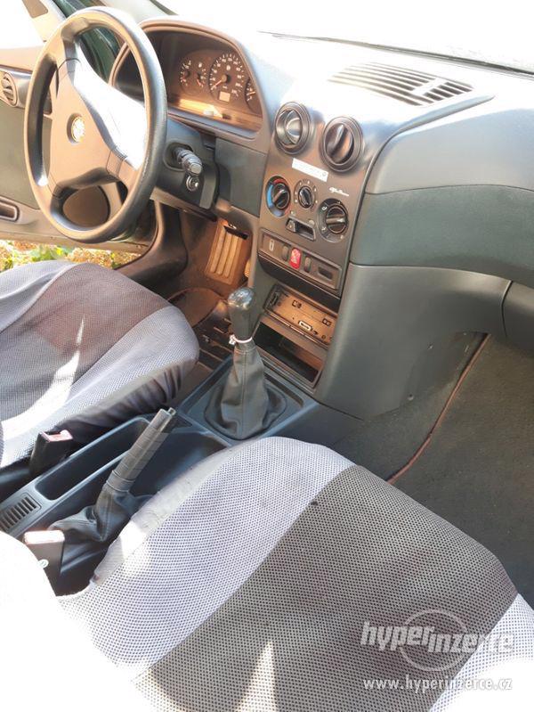 Alfa Romeo 145 - foto 4