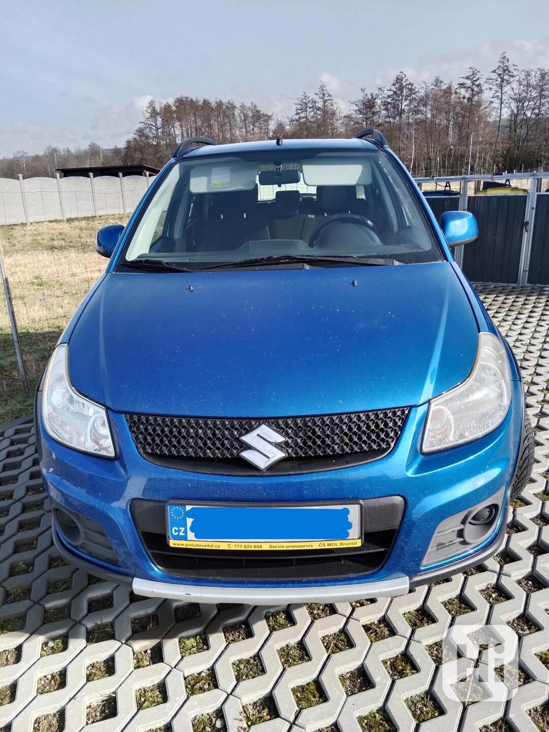 SUZUKI SX4 1,6 - ojeté - foto 1