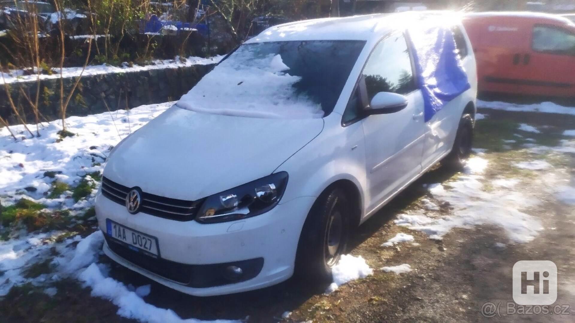 VW Touran 2.0 TDI 103 r.v.2015 - foto 1