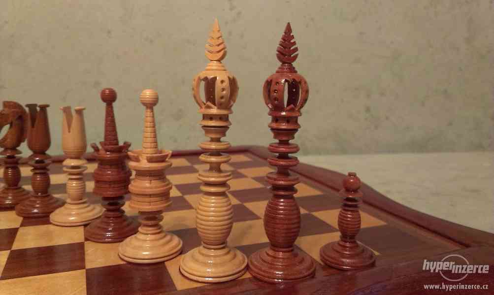 šachy ruční práce - foto 5