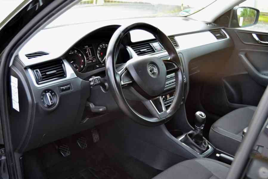 Škoda Rapid Spaceback 1.2 TSI Ambition - foto 6
