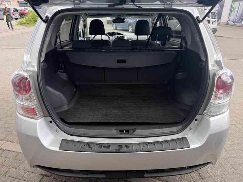 Toyota Verso 1.8i Edition-S AUT. benzín 108kw - foto 4