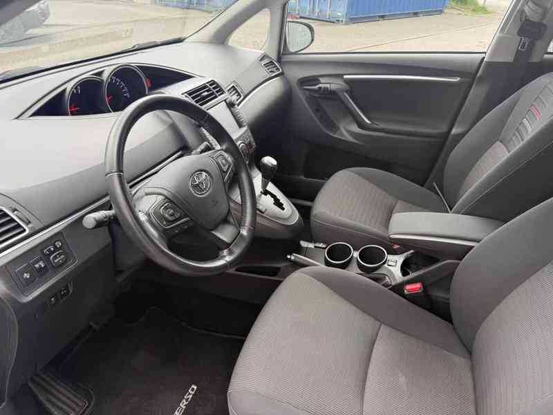 Toyota Verso 1.8i Edition-S AUT. benzín 108kw - foto 3
