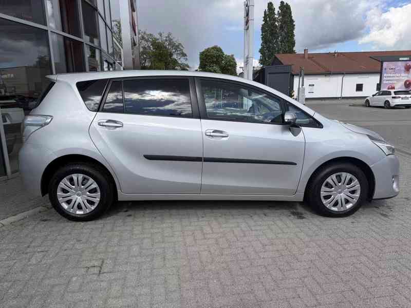 Toyota Verso 1.8i Edition-S AUT. benzín 108kw - foto 7