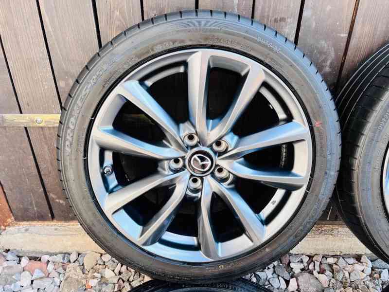 5x114,3 R18 originál letní sada Mazda - Antracit - Senzory - foto 5