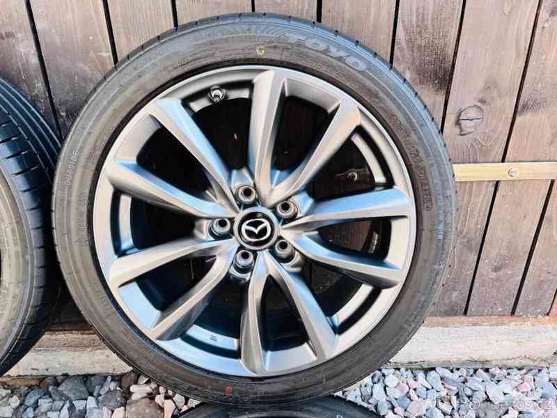 5x114,3 R18 originál letní sada Mazda - Antracit - Senzory - foto 4