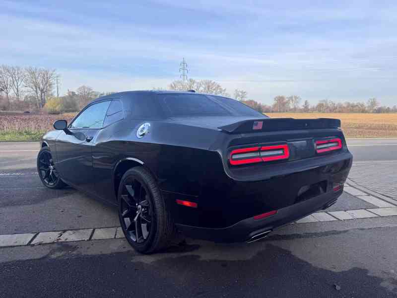 Dodge Challenger 3,6 GT RWD 2021 DPH TOP CENA - foto 3
