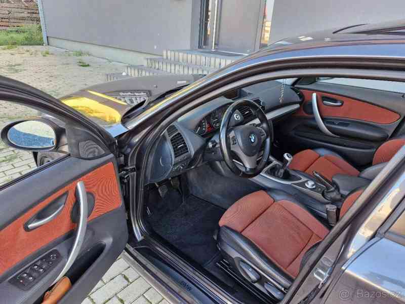 BMW Řada 8 BMW E87 120D - foto 6