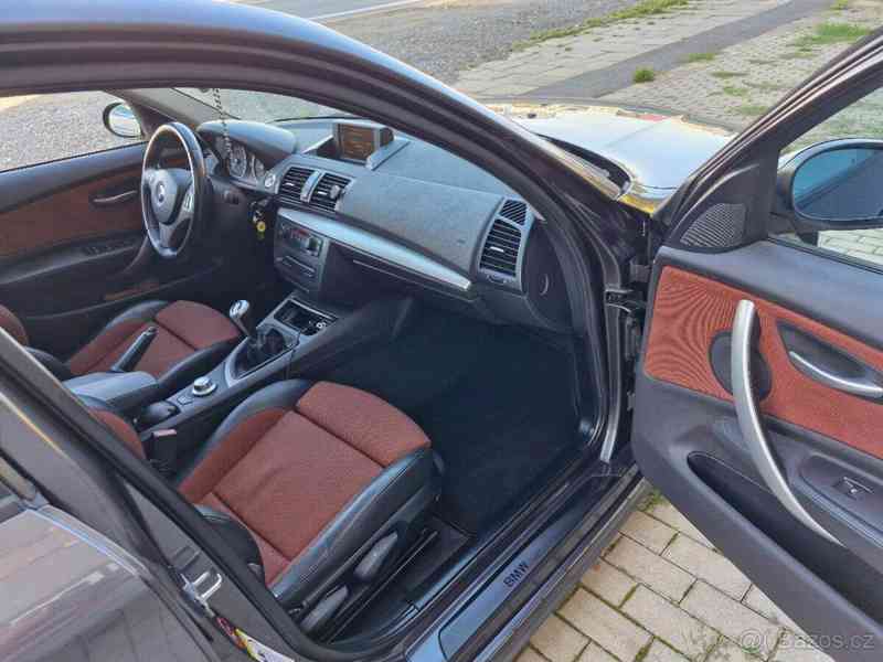 BMW Řada 8 BMW E87 120D - foto 2