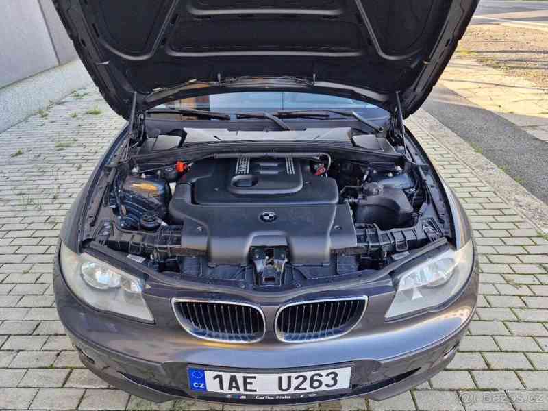 BMW Řada 8 BMW E87 120D - foto 9