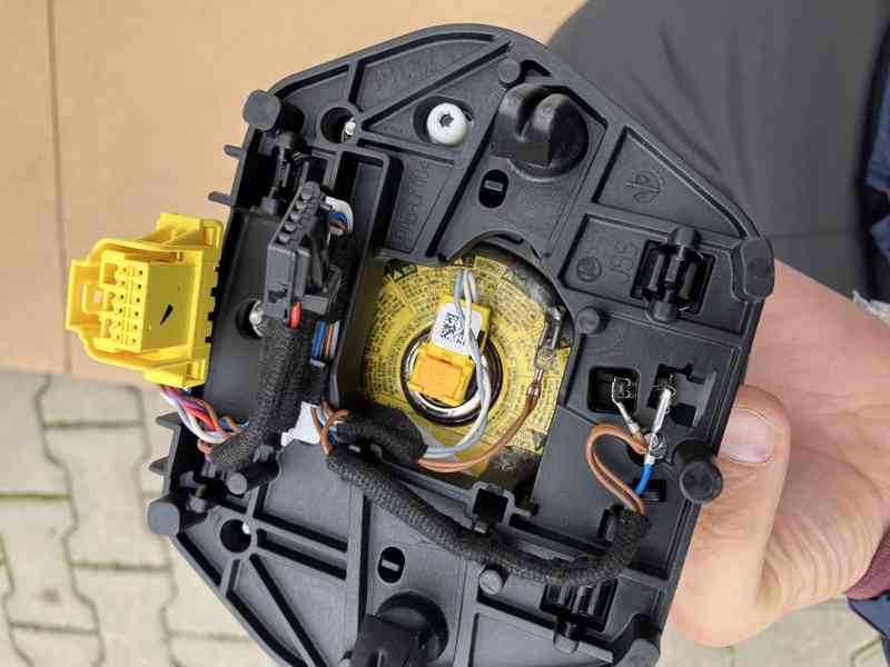 airbag skoda octavia iv superb iii fabia iv scala - foto 3