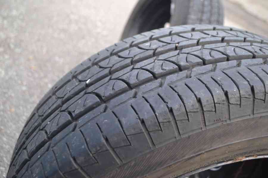 VW T5,T6 (6.1) - Sada pěkných letních kol 205/65R16C zánovní - foto 8