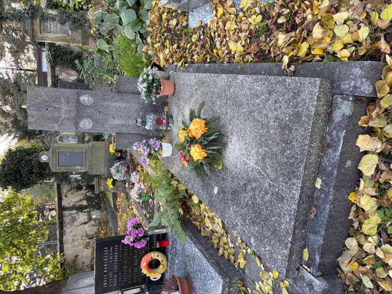 Hrob v Brandýse nad Labem