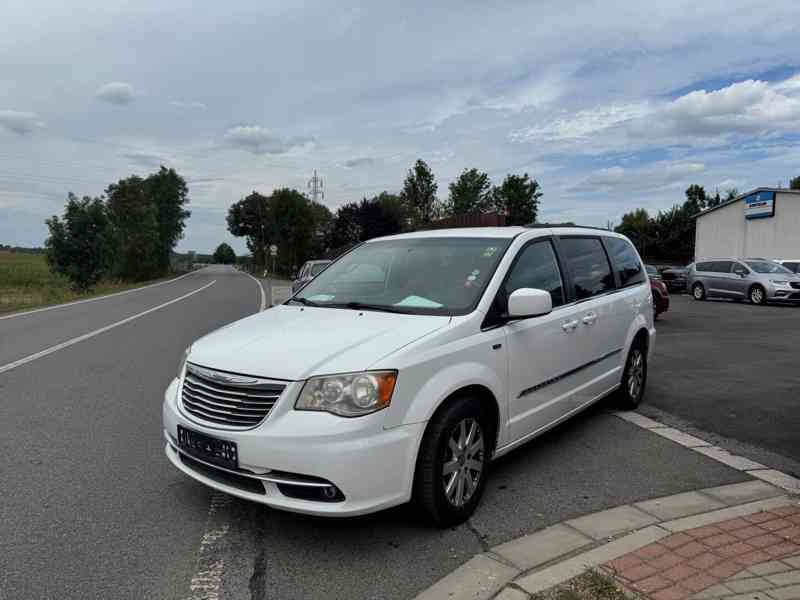 Chrysler Town & Country 3.6 LPG DVD START DO 2014 - foto 2