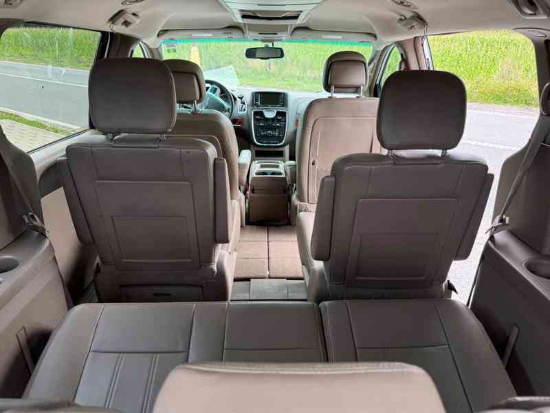 Chrysler Town & Country 3.6 LPG DVD START DO 2014 - foto 7