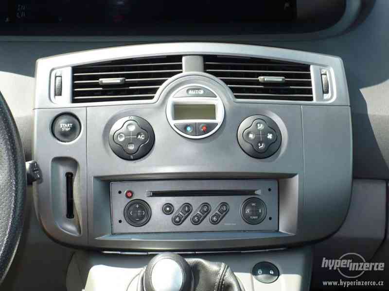RENAULT GRAND SCENIC 1,9DCi 88kW Luxe Dynamique 7míst - foto 13