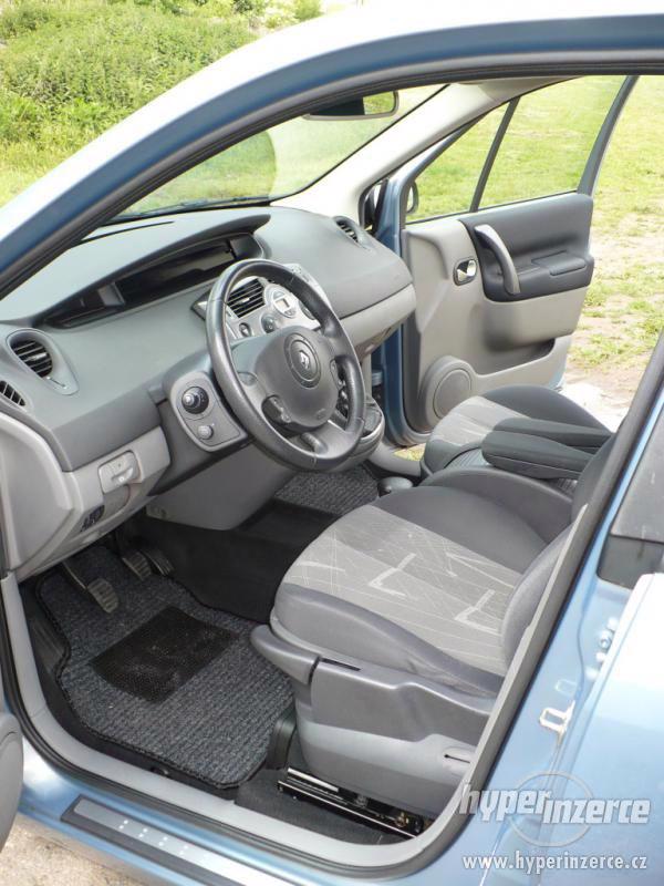RENAULT GRAND SCENIC 1,9DCi 88kW Luxe Dynamique 7míst - foto 15