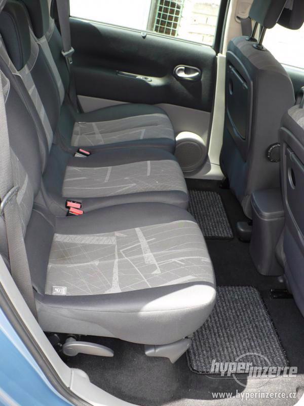 RENAULT GRAND SCENIC 1,9DCi 88kW Luxe Dynamique 7míst - foto 18