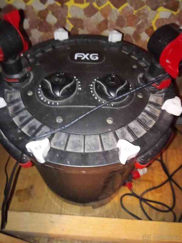 Plně vybavené obří akvárium s filtrem - foto 5