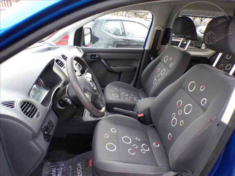 Volkswagen Caddy 1,2 TSI TAŽNÉ ZAŘ.NOVÉ ROZVODY - foto 7