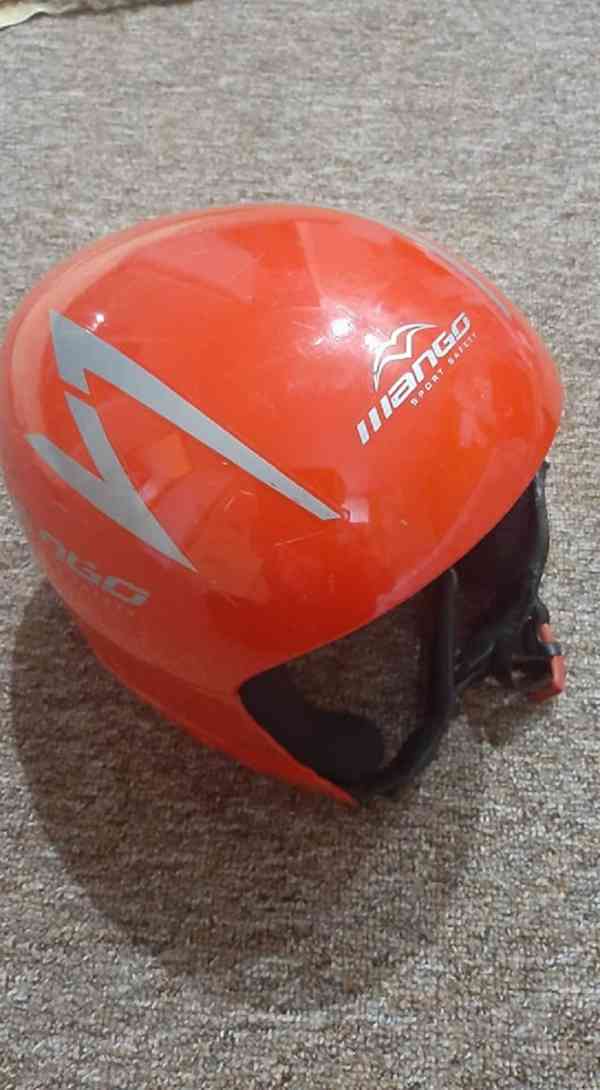 Dětská lyžařská helma červená - foto 2