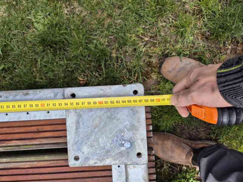 Venkovní ocelové schodiště – žárový zinek + tropické dřevo  - foto 6