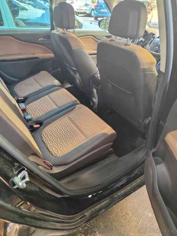 Opel Zafira 1,6   C Tourer - foto 8