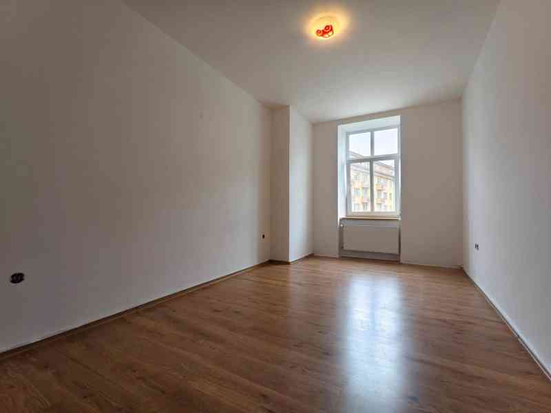 Pronájem 4+1, 130m2 (Liberec centrum, ul. Moskevská) - foto 7