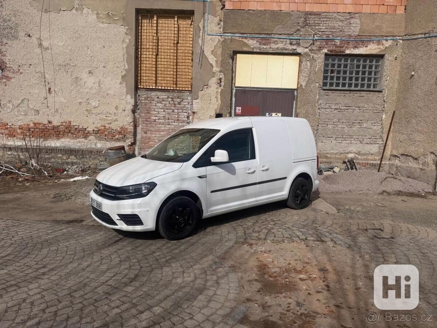 Volkswagen Caddy 2,0   TDI DSG 2015 - foto 1