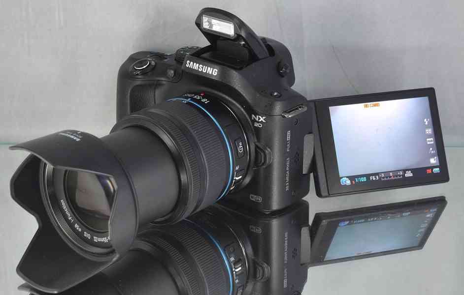 Samsung NX20 + NX 18-55mm  20,3 Mpix*Full HDV*Wi-Fi - foto 6