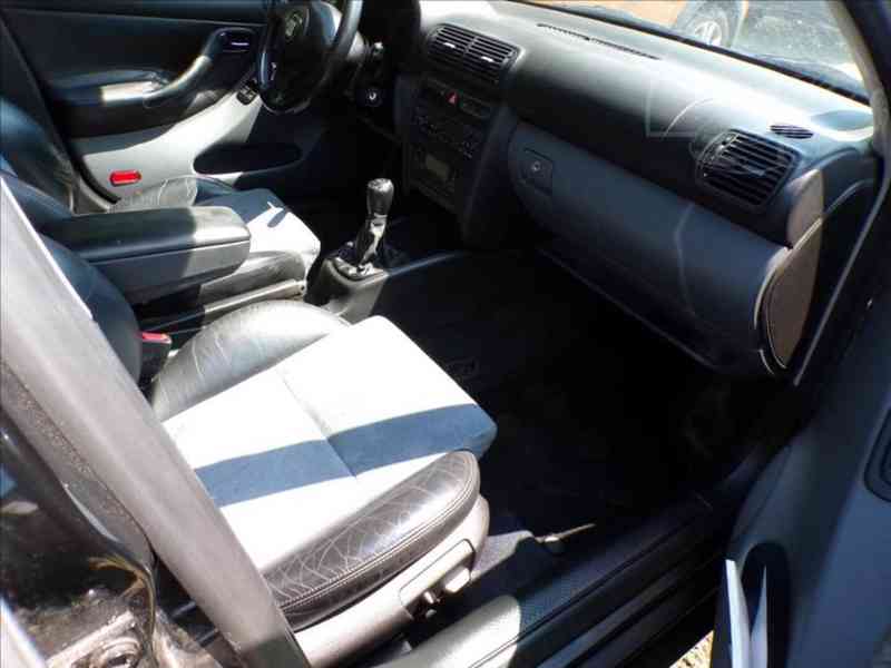 Seat Toledo 2,3 V5-125KW DIGI.KLIMA - foto 11