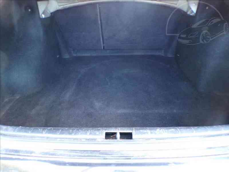 Seat Toledo 2,3 V5-125KW DIGI.KLIMA - foto 9