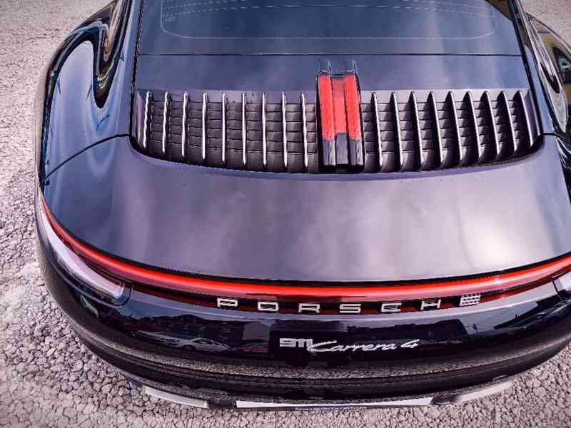 PORSCHE 911 Carrera 4 Coupé 911/992 ČR - foto 8
