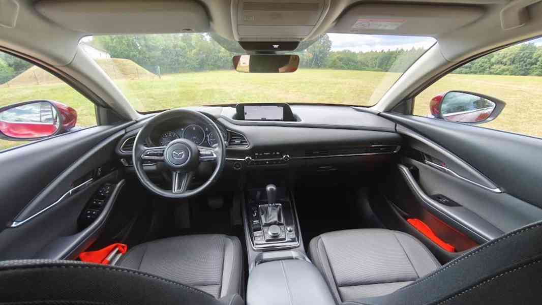 Mazda CX30 GT Plus/Sound 2.0 4WD 137kw CZ 1.maj.ZÁRUKA TOP - foto 9