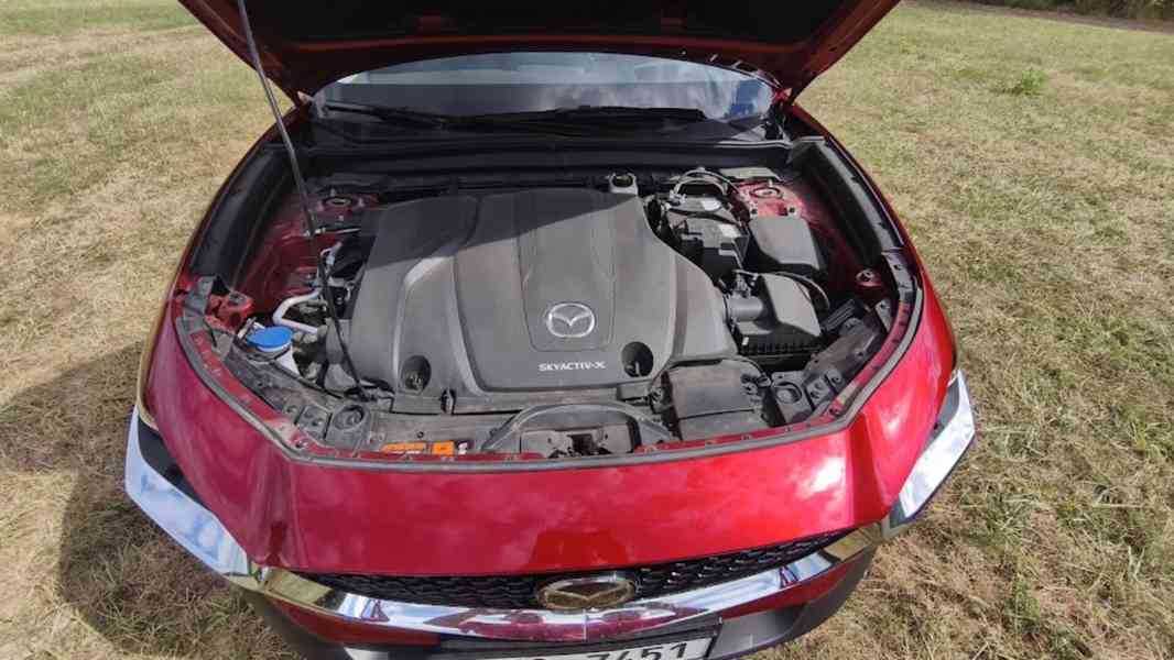 Mazda CX30 GT Plus/Sound 2.0 4WD 137kw CZ 1.maj.ZÁRUKA TOP - foto 14