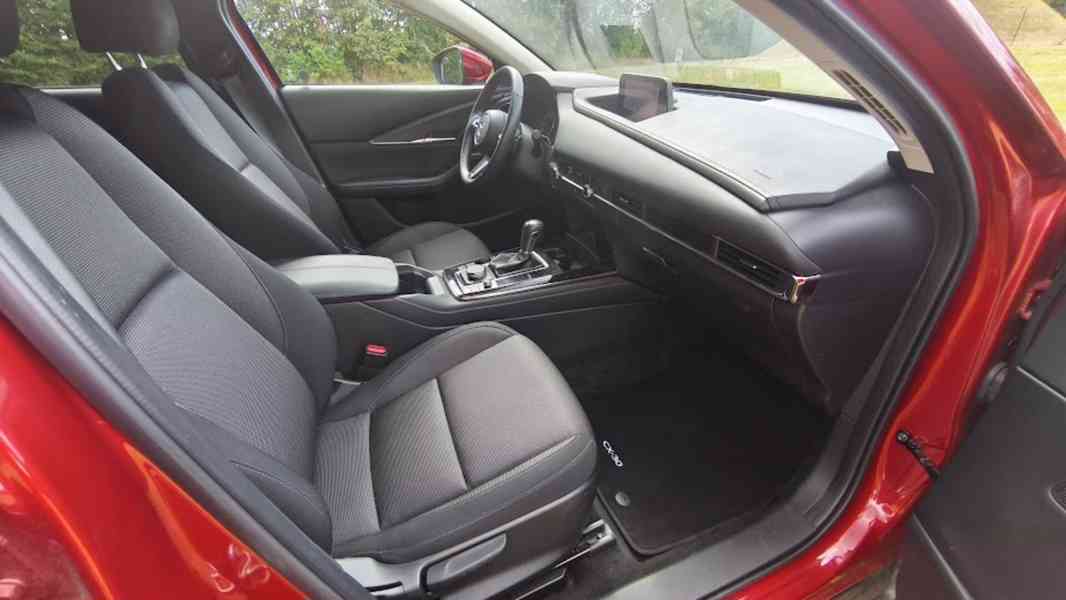 Mazda CX30 GT Plus/Sound 2.0 4WD 137kw CZ 1.maj.ZÁRUKA TOP - foto 11