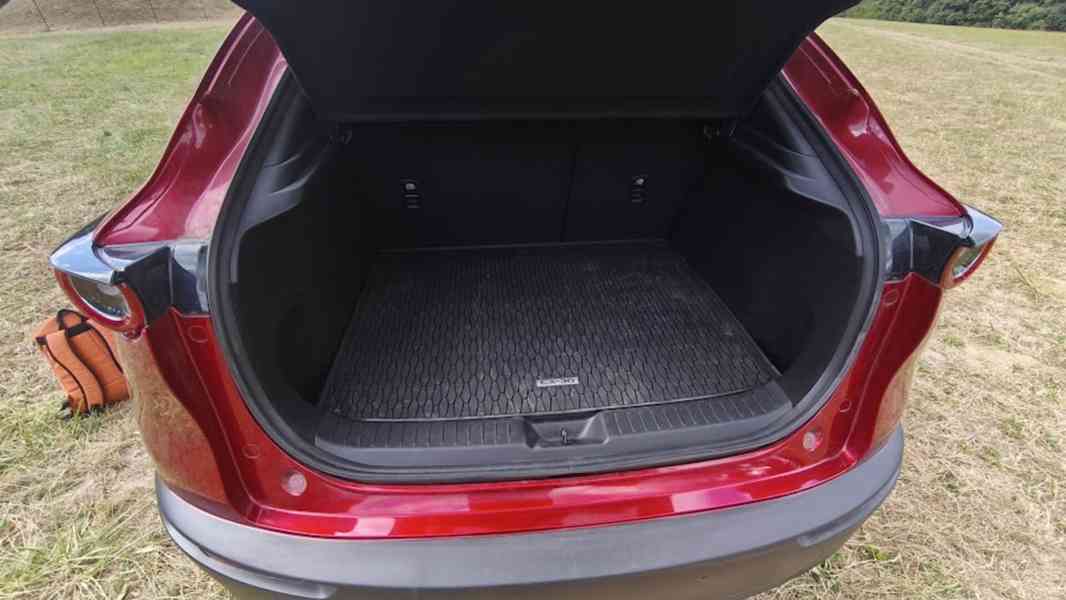 Mazda CX30 GT Plus/Sound 2.0 4WD 137kw CZ 1.maj.ZÁRUKA TOP - foto 13