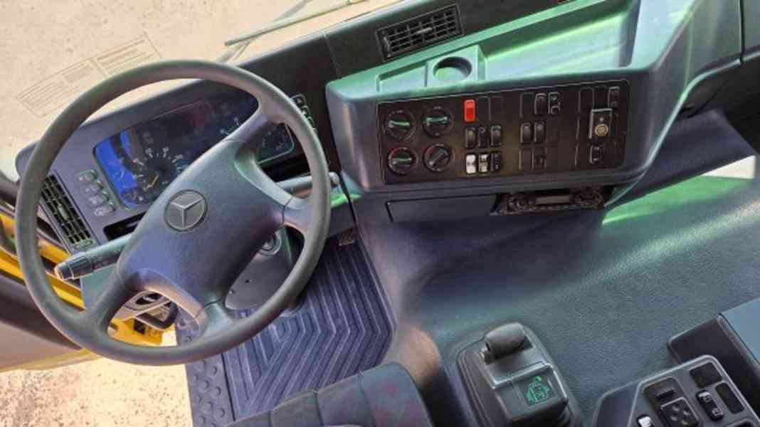 8x8 MB 4148 sklápěč S2 Mercedes Actros 44/32t bordmatik - foto 8