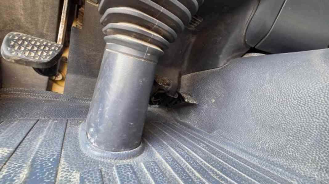 8x8 MB 4148 sklápěč S2 Mercedes Actros 44/32t bordmatik - foto 10