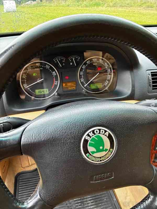 Škoda Octavia 1,8   t 4x4 - foto 5