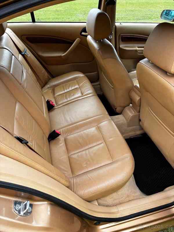 Škoda Octavia 1,8   t 4x4 - foto 12
