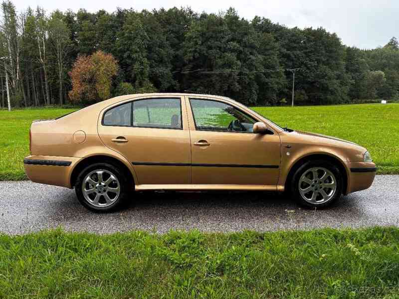 Škoda Octavia 1,8   t 4x4 - foto 14