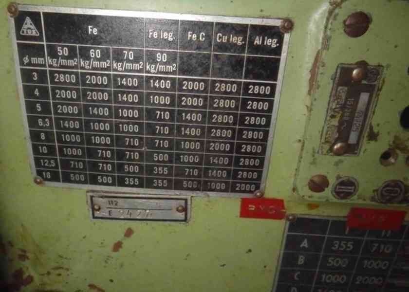 Vrtačka stolní sloupová bez stolu - NA NÁHRADNÍ DÍLY V 16  - foto 6