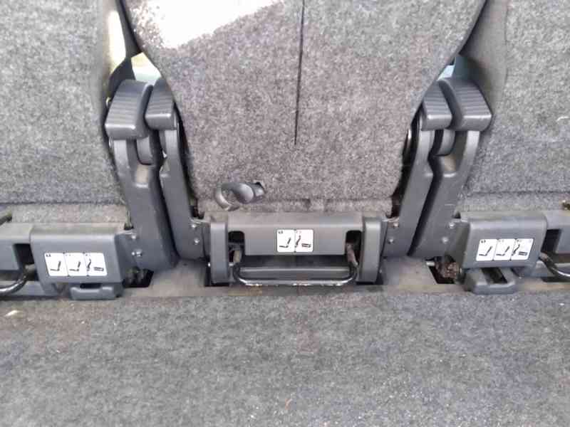 ŠKODA ROOMSTER 1.4 16B STYLE ČR,SERVISKA - foto 24