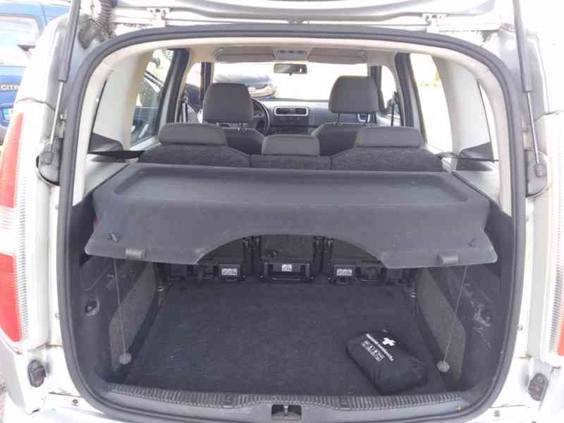 ŠKODA ROOMSTER 1.4 16B STYLE ČR,SERVISKA - foto 25