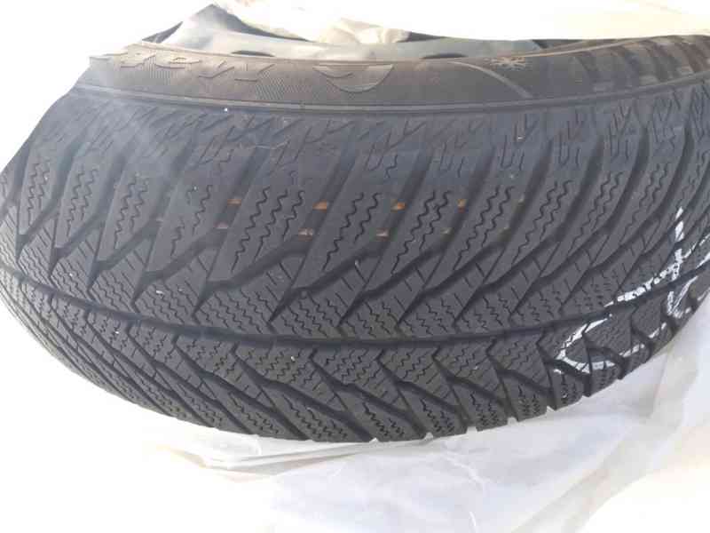 ŠKODA ROOMSTER 1.4 16B STYLE ČR,SERVISKA - foto 33