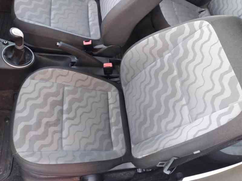 ŠKODA ROOMSTER 1.4 16B STYLE ČR,SERVISKA - foto 10