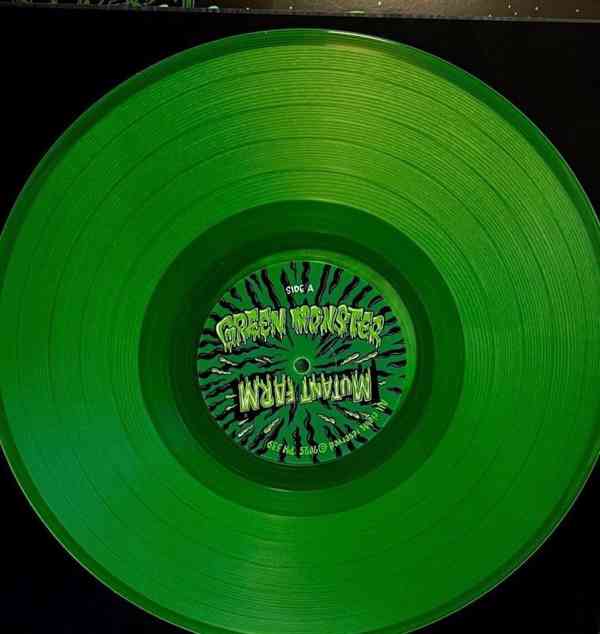 Green Monster – Mutant Farm  (LP - limitka) - foto 3